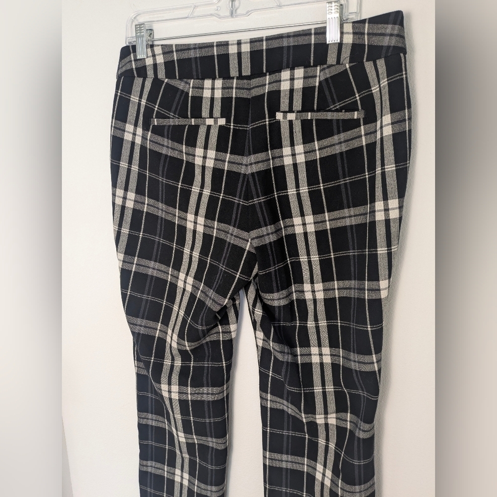 Ann Taylor Womens Plaid Dress Pants Size 8 Black White Stretch Straight EUC - Picture 3 of 14